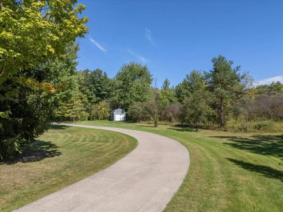 6900 Rattle Run, Saint Clair, MI 48079 - #2