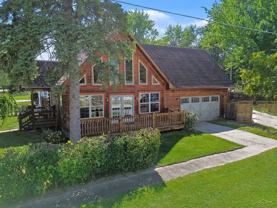 4575 Cadillac, Saginaw, MI 48604 - #2
