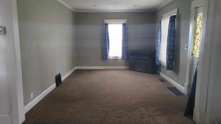 522 Ryan, Owosso, MI 48867 - #3