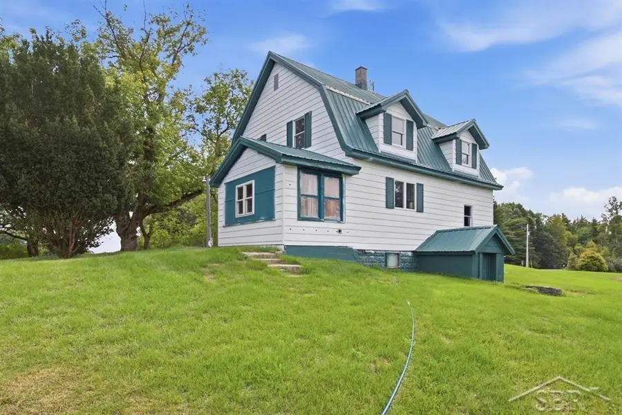 6015 N Water, Sanford, MI 48657 - #2
