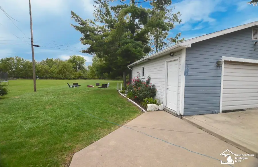 1491 Hendricks, Monroe, MI 48162 - #2