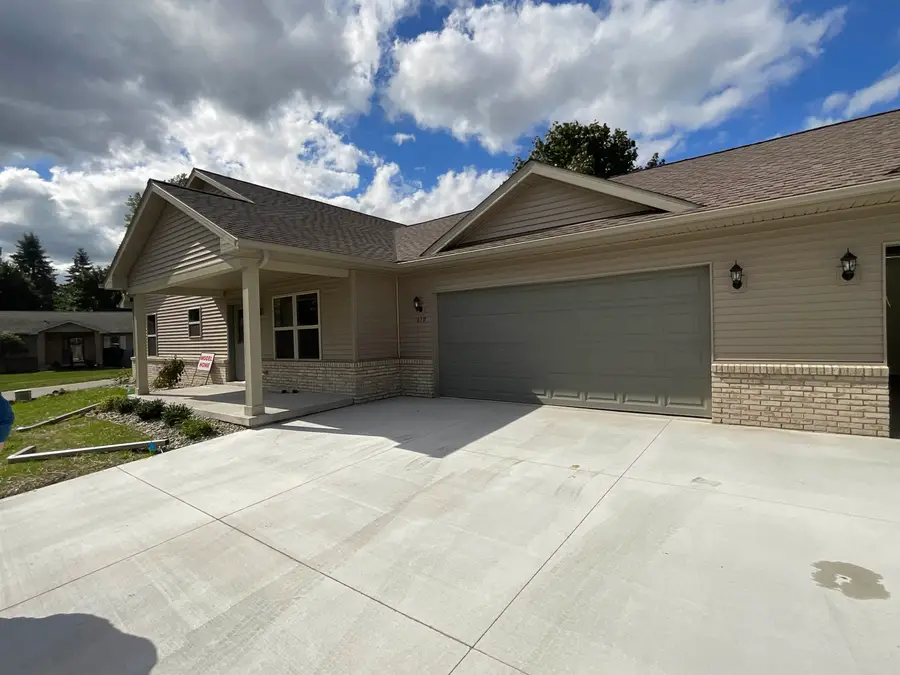 619 Kemp, Gladwin, MI 48624 - #2