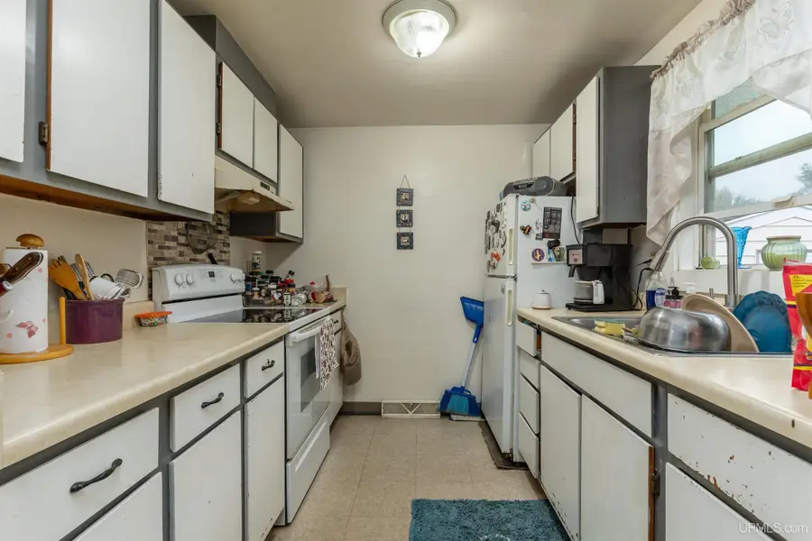 145 Park City, Amasa, MI 49903 - #2
