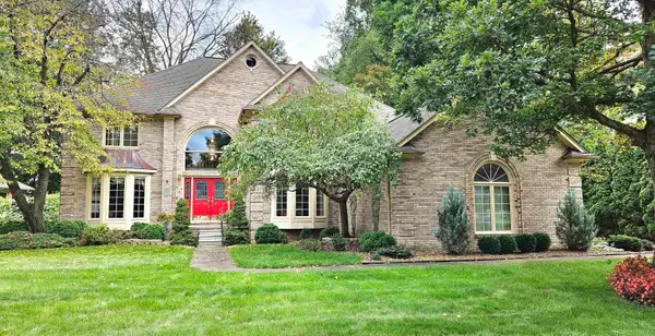 52380 Royal Forest, Shelby Twp, MI 48315