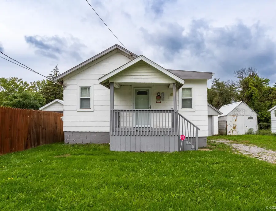 1235 Norton, Burton, MI 48529 - #2