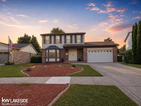 47122 Blueridge, Macomb, MI 48044