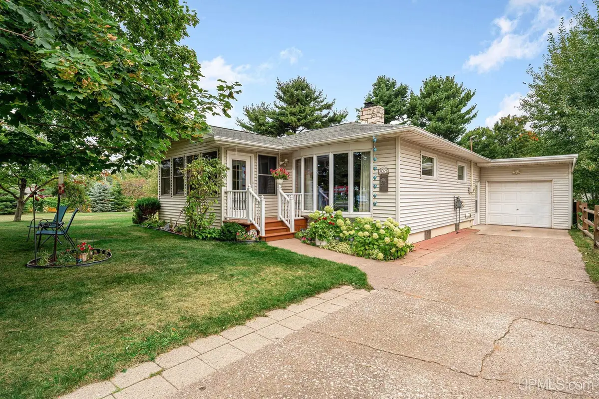 2020 W Ridge, Marquette, MI 49855 - #1