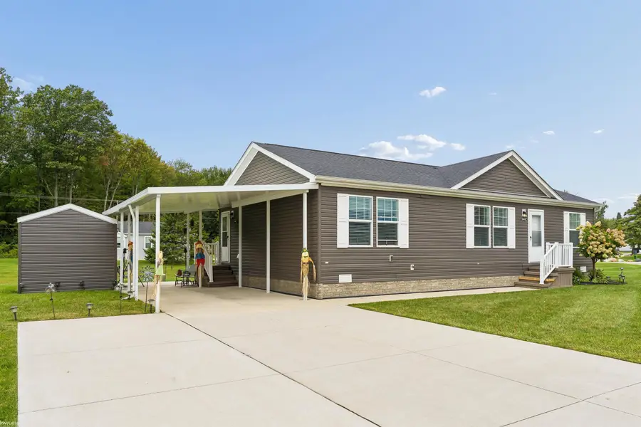 10413 Legrande, Ira, MI 48023 - #2