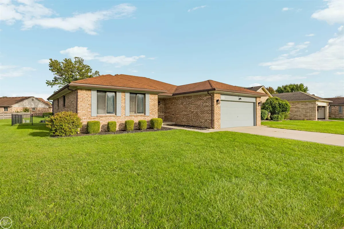 40802 Karen, Clinton Township, MI 48038 - #1