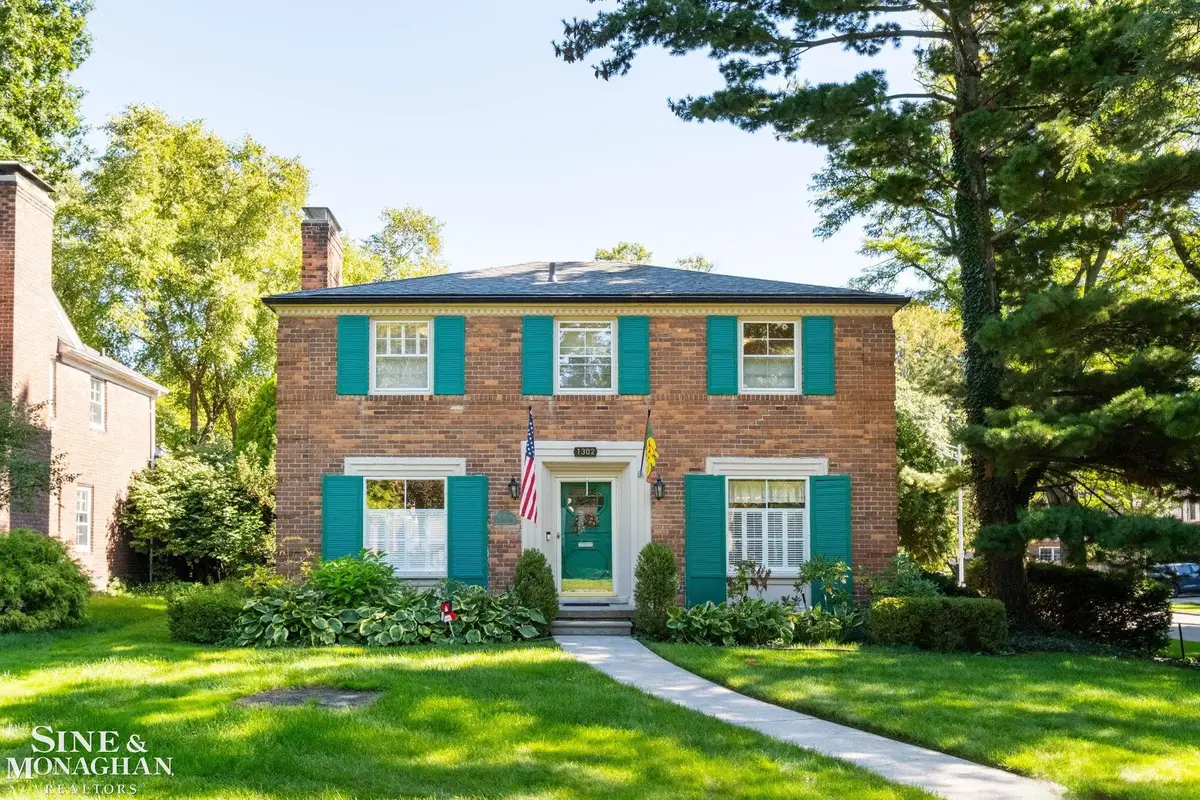 1302 Yorkshire, Grosse Pointe Park, MI 48230 - #1