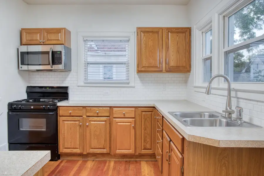 617 E Main, Owosso, MI 48867 - #2