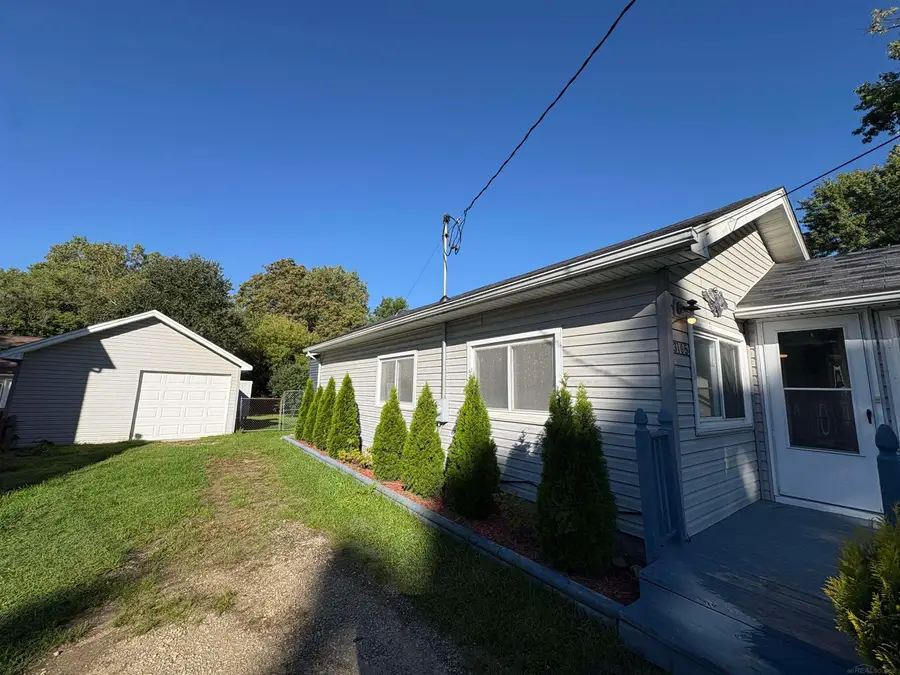 3185 Delaney, Flint, MI 48506 - #3