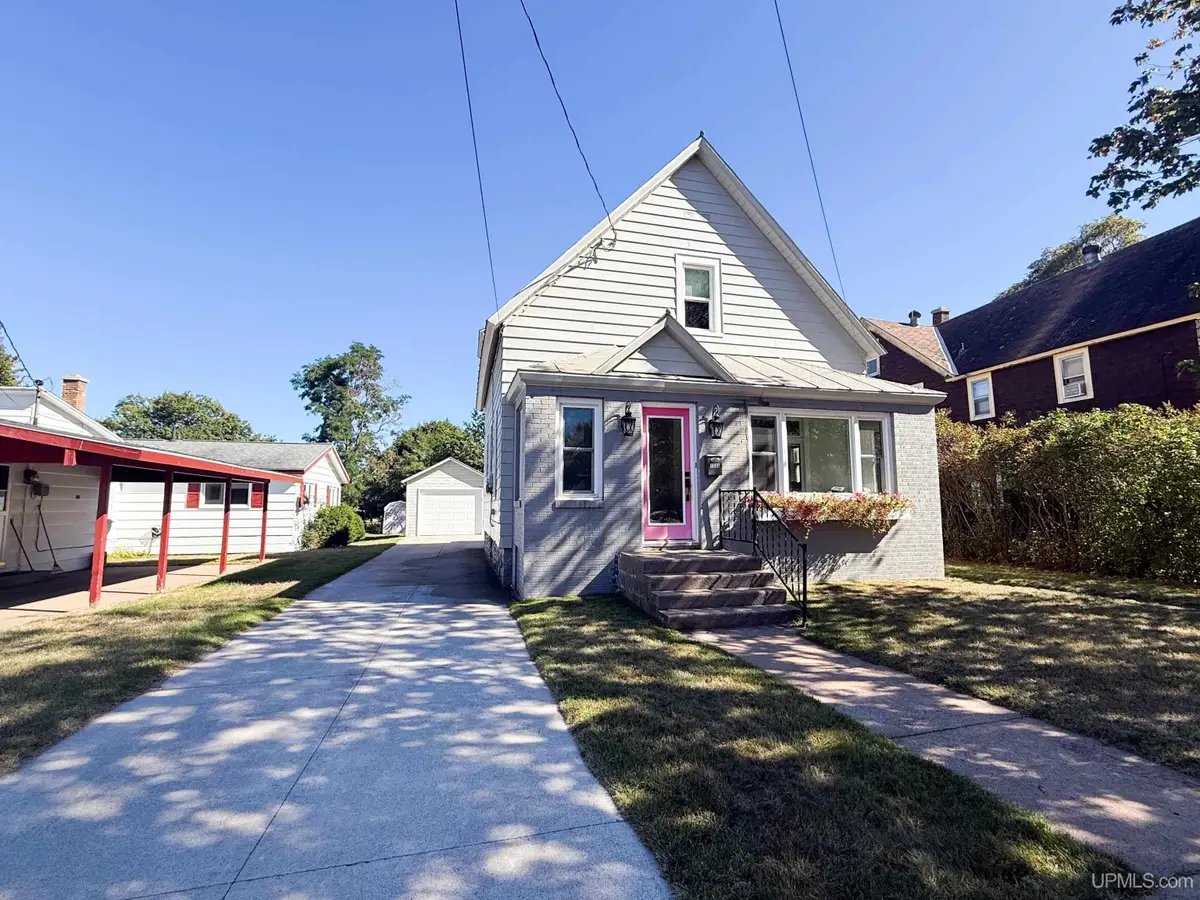 1306 2nd, Marquette, MI 49855 - #1