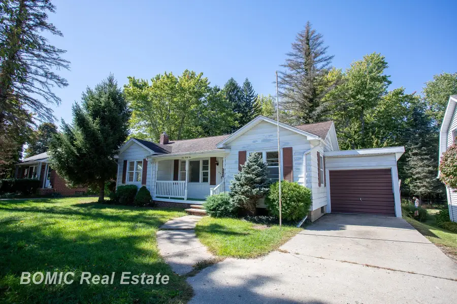 446 Goodrich, Vassar, MI 48768 - #3