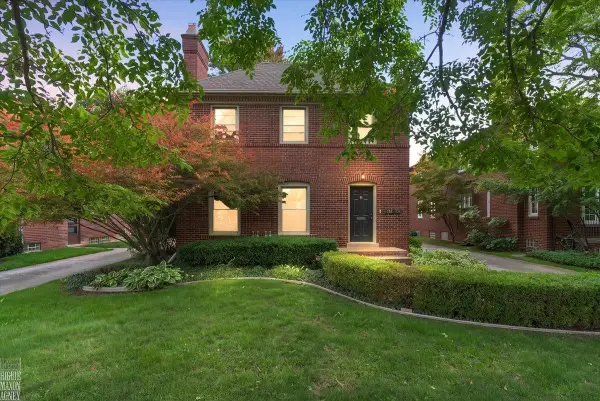 752-754 Neff, Grosse Pointe, MI 48230