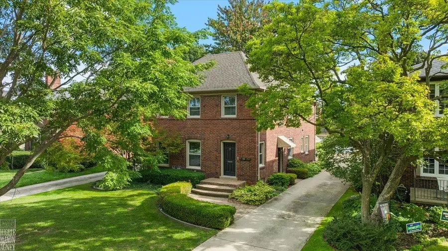 752-754 Neff, Grosse Pointe, MI 48230 - #2