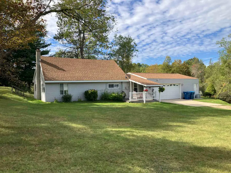 5665 N Athey, Harrison, MI 48625 - #2