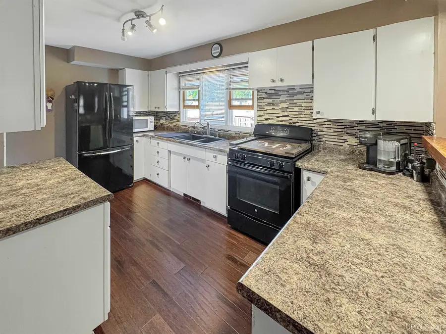 411 E Superior, Crystal Falls, MI 49920 - #3