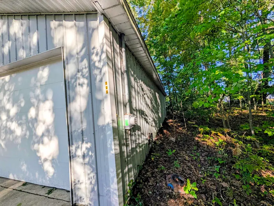 221 & 223 N Huron, Au Gres, MI 48703 - #2