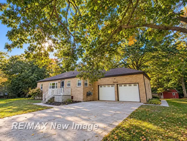 3890 Grotto, Bridgeport, MI 48722