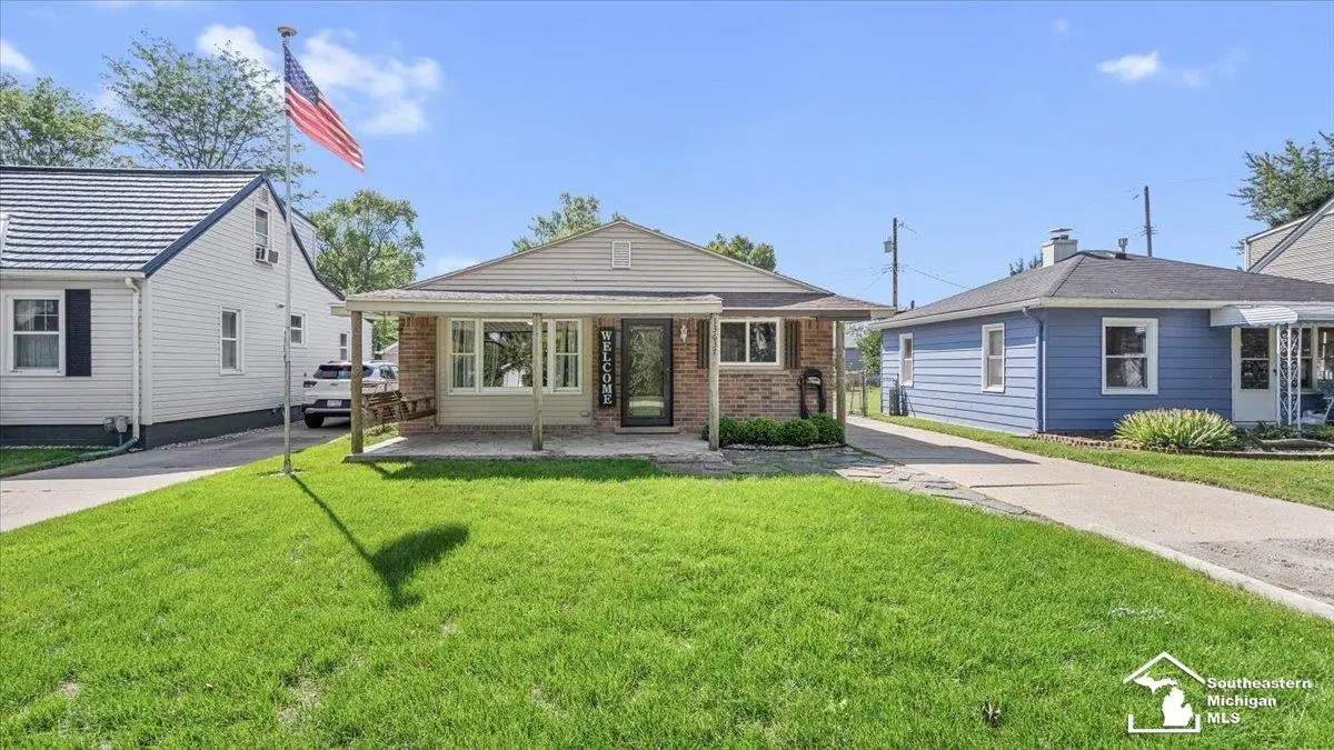 13637 Wright, Gibraltar, MI 48173 - #1