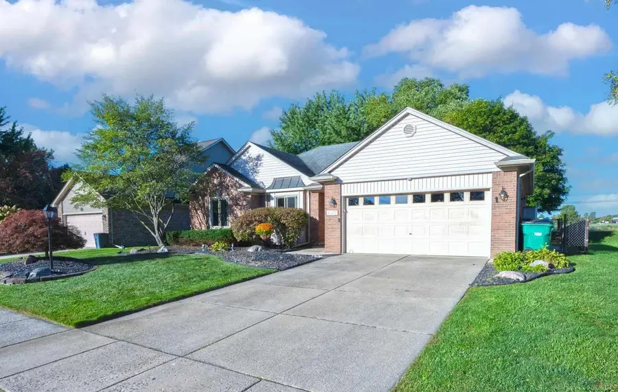 51277 Misty Brook, Chesterfield, MI 48047 - #3