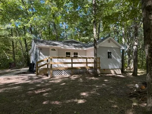 302 Wilson, Harrison, MI 48625