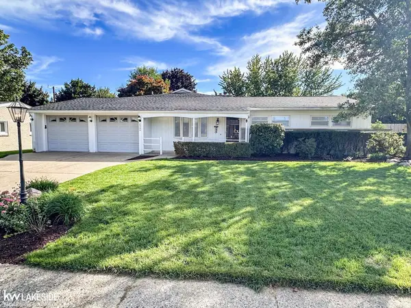 8540 Timberline, Shelby Twp, MI 48316