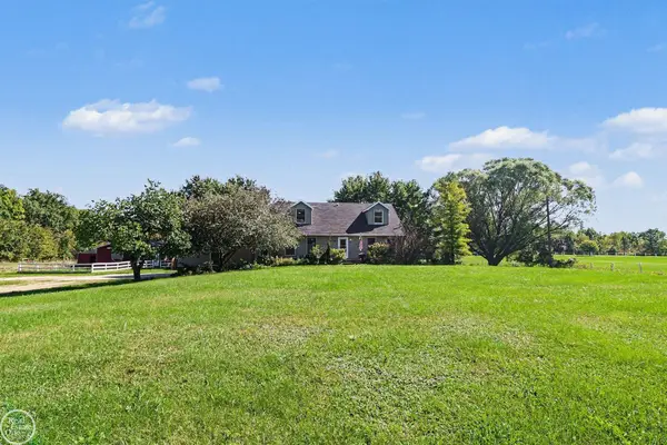 1090 Thayer, Groveland, MI 48462
