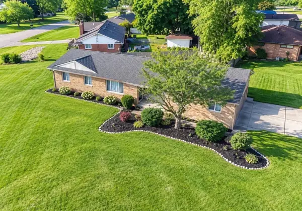 6453 Meadowwood, Grand Blanc, MI 48439