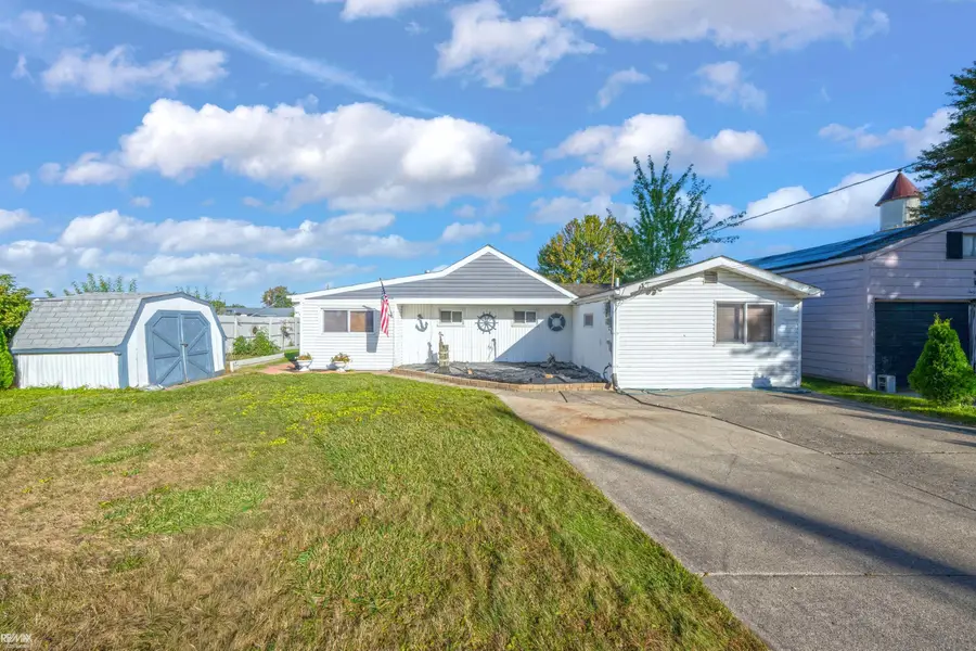 7248 Aqua Isle, Algonac, MI 48001 - #3