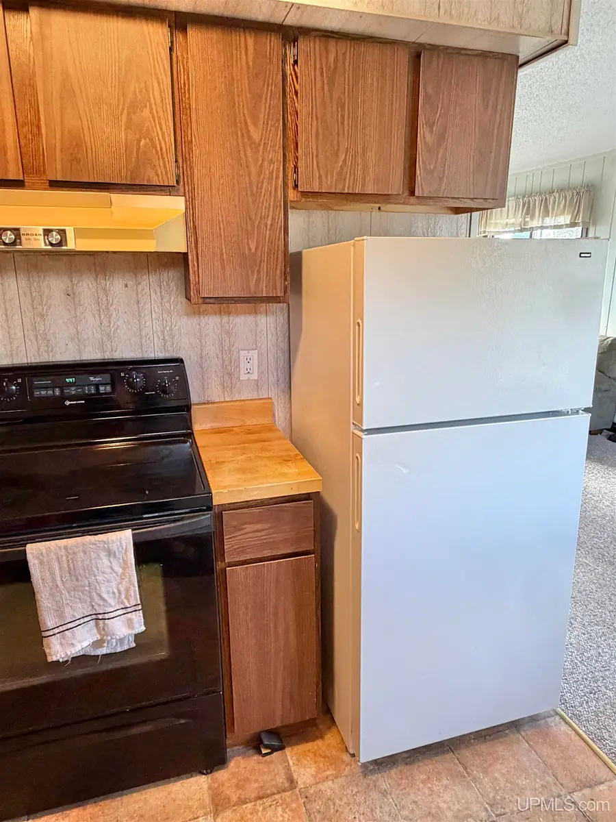 960 Larue Court #F-8, Hurley, WI 54534 - #3