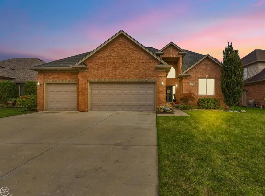 47376 Hidden Meadows, Macomb, MI 48044 - #3