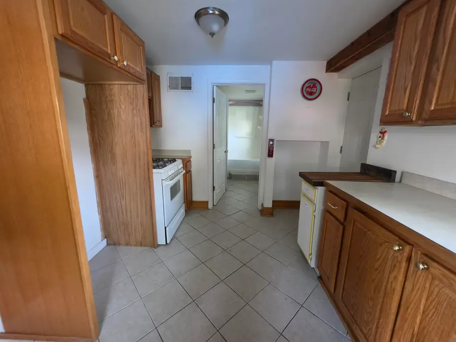 209 Park, Gaines, MI 48436 - #2