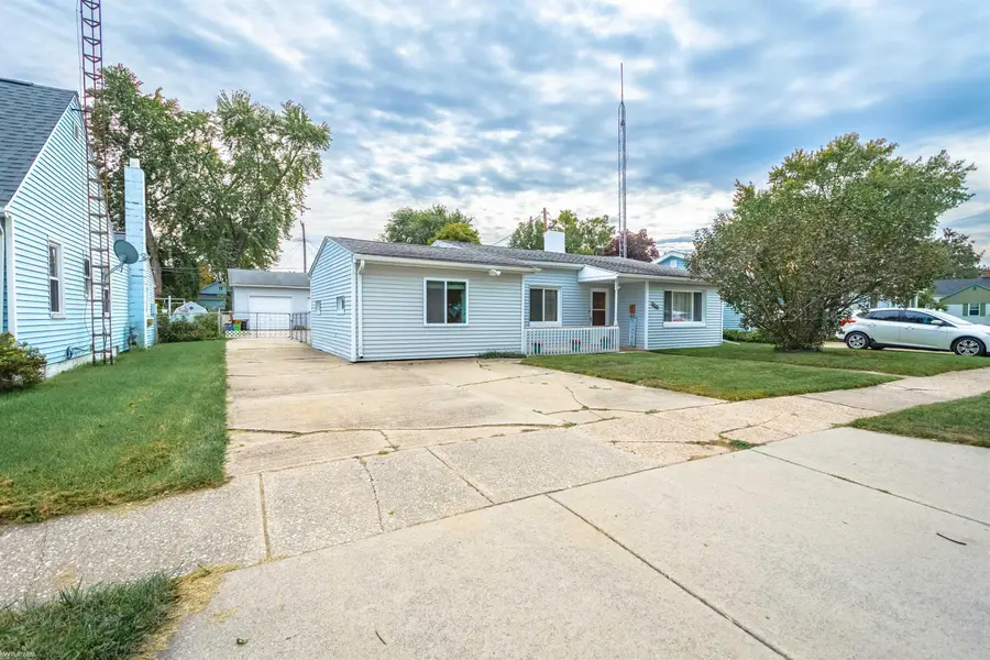 1730 Jenks, Port Huron, MI 48060 - #2