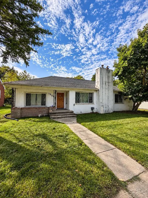 1909 Aurelius, Holt, MI 48842
