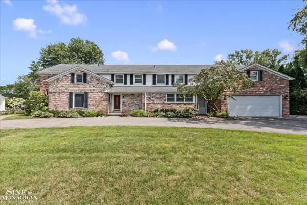 376 Chalfonte, Grosse Pointe Farms, MI 48236