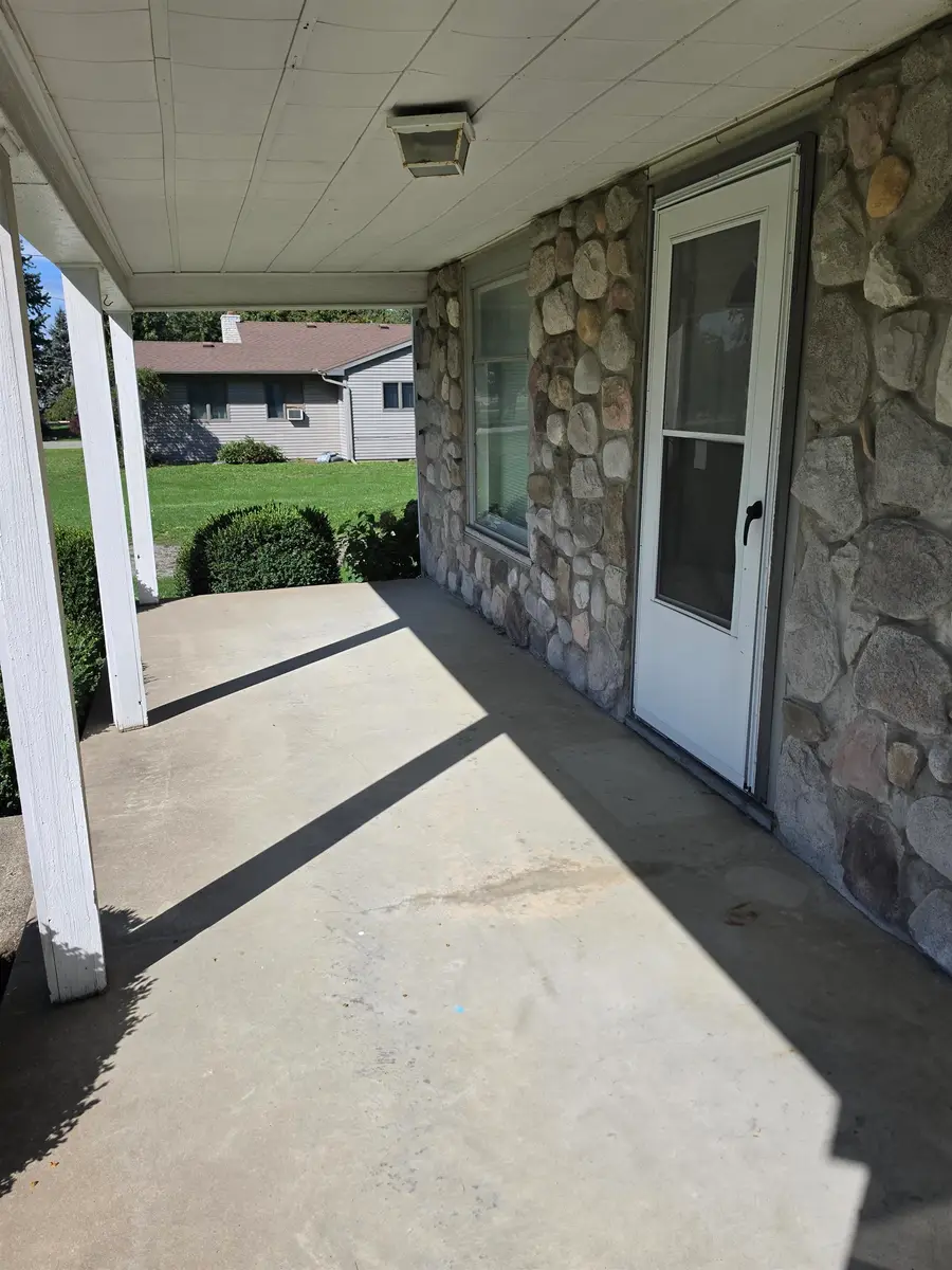3870 Peet, New Lothrop, MI 48460 - #3