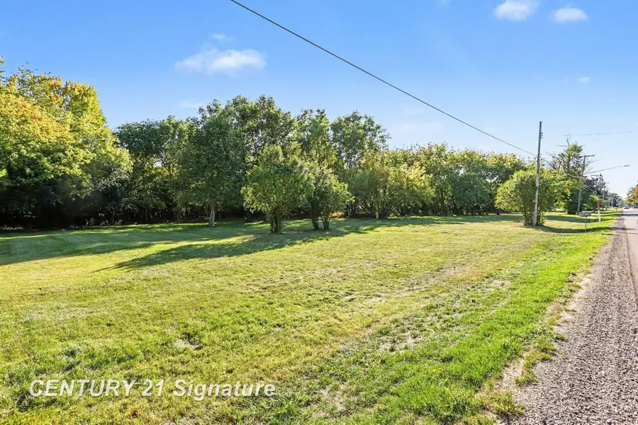 601 Schust, Zilwaukee, MI 48604 - #2