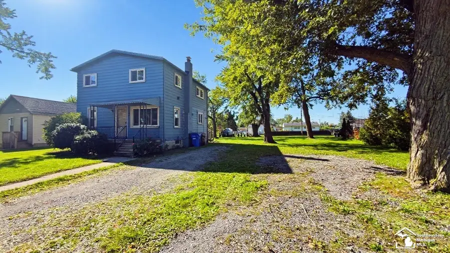 40 Kessler, Monroe, MI 48162 - #3