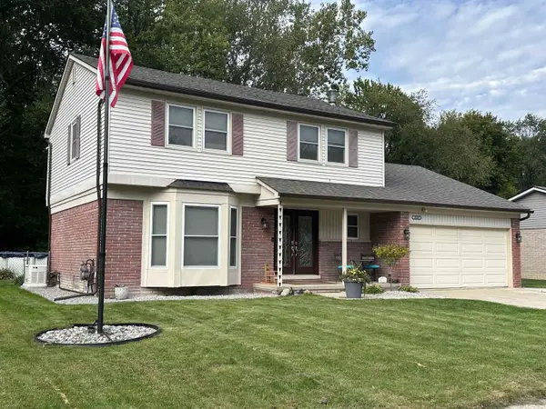 34335 Lakewood, New Baltimore, MI 48047