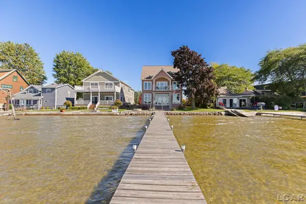 2800 Round Lake Highway, Manitou Beach, MI 49253