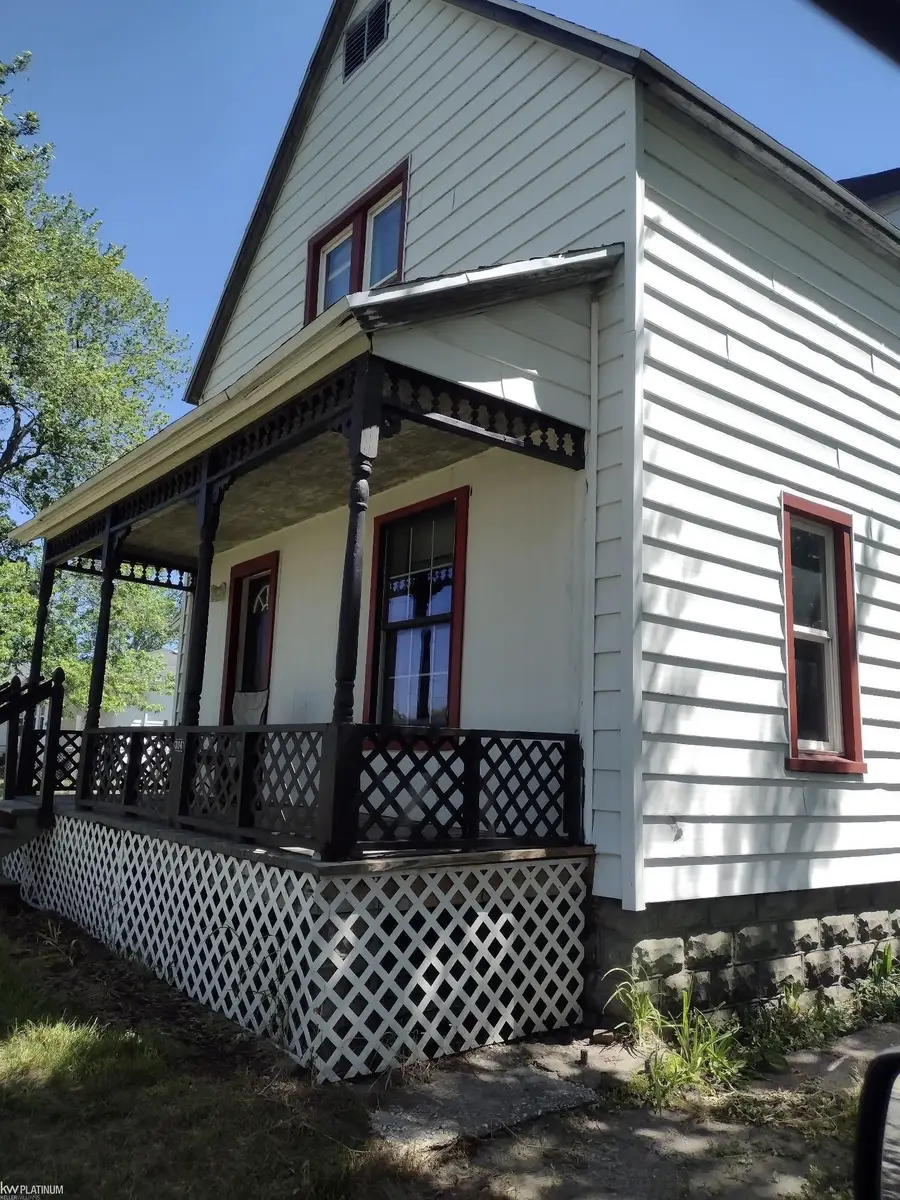 3114 28th, Port Huron, MI 48060 - #2