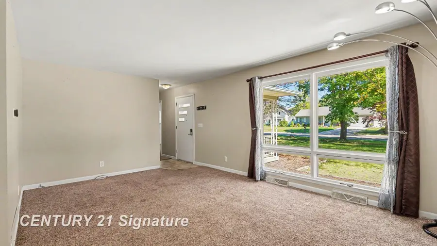 4101 Swede, Midland, MI 48642 - #3