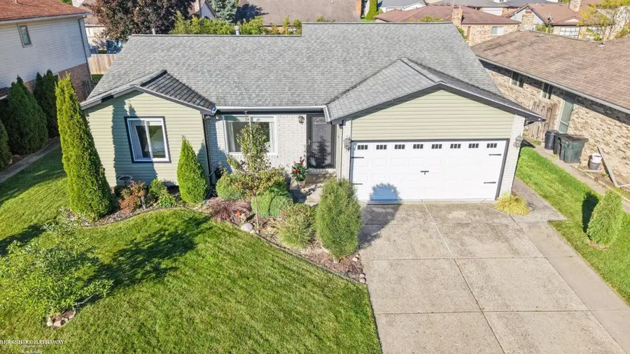 46595 Apple, Macomb, MI 48044 - #2