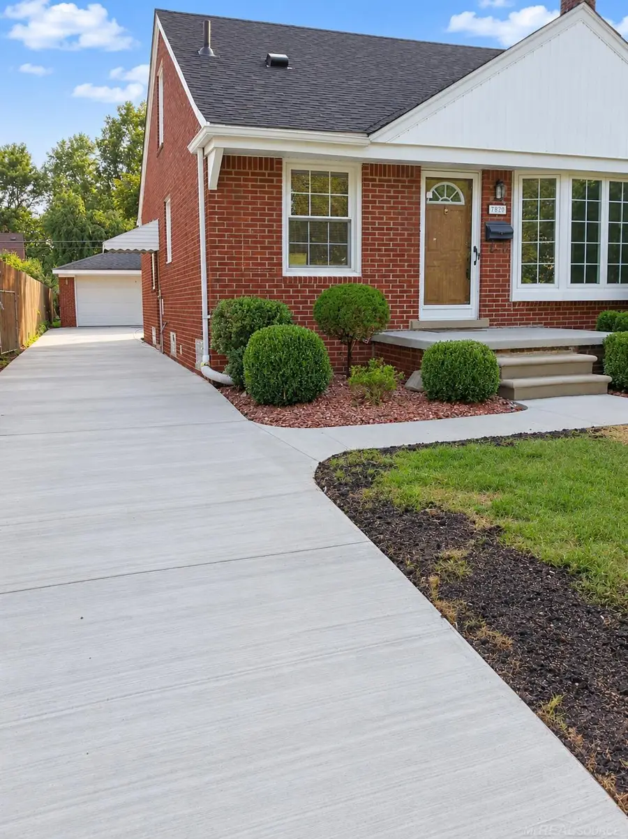 7820 Buckingham, Allen Park, MI 48101 - #3