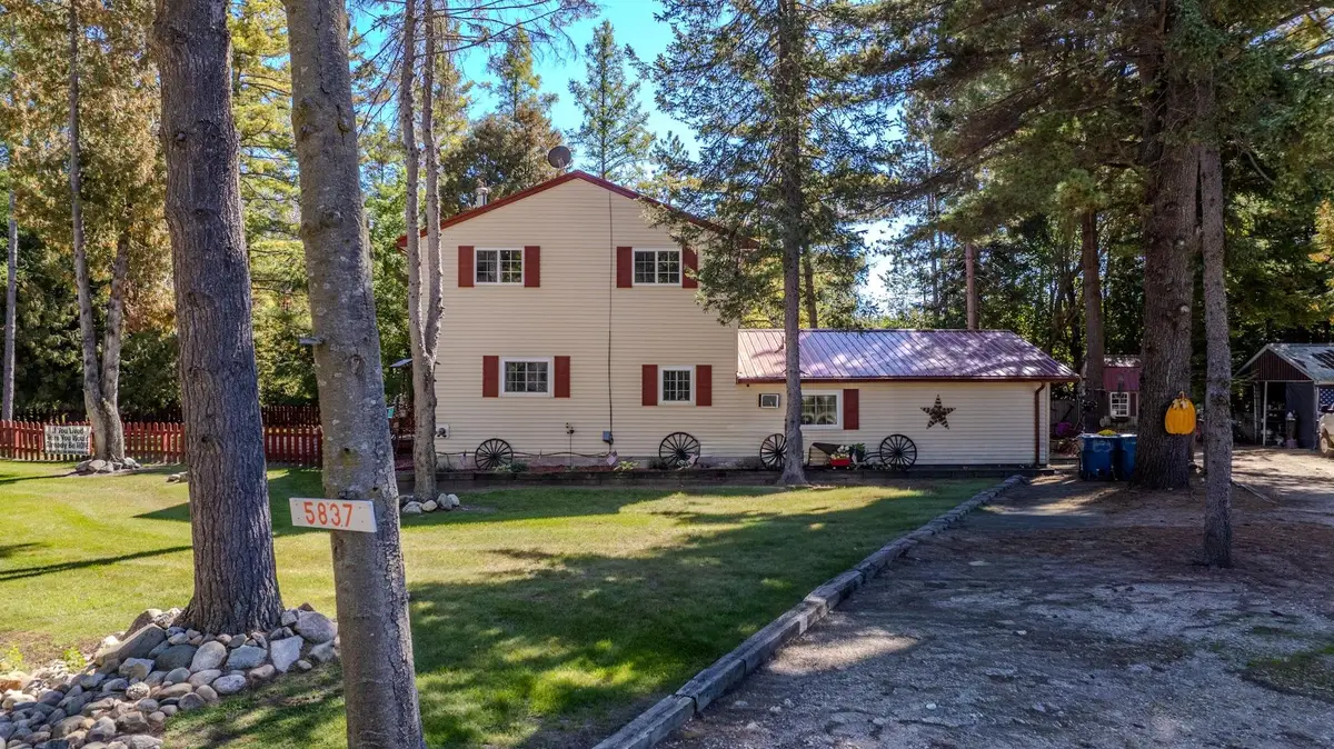 5837 Eaton, Gladwin, MI 48624 - #1