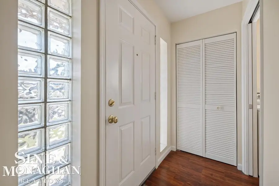 38015 Circle, Harrison Township, MI 48045 - #3