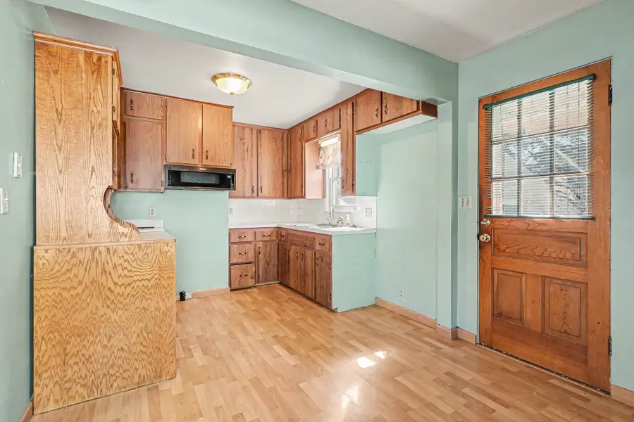 206 S Mountain, Bay City, MI 48706 - #3