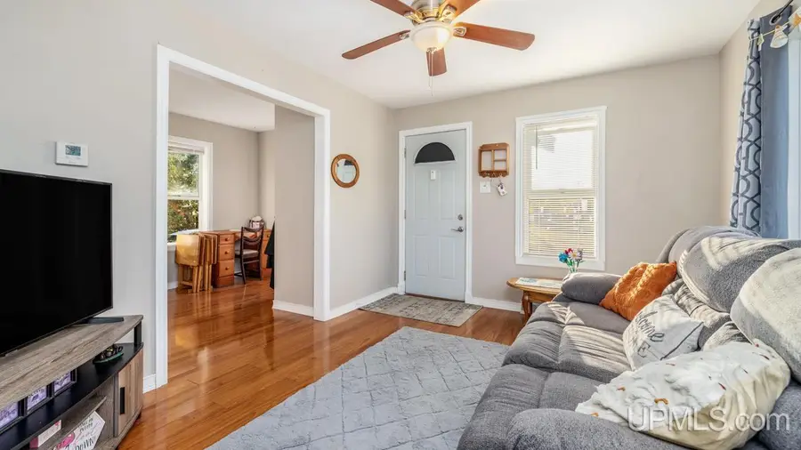 213 Pinehurst, Kingsford, MI 49802 - #2
